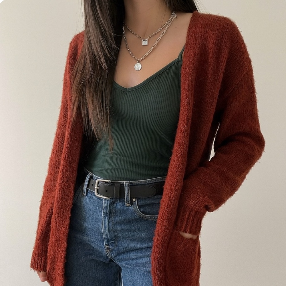 * Abercrombie Womens pocket Cardigan Size X Small Soft Cozy Sweater Burnt Orange